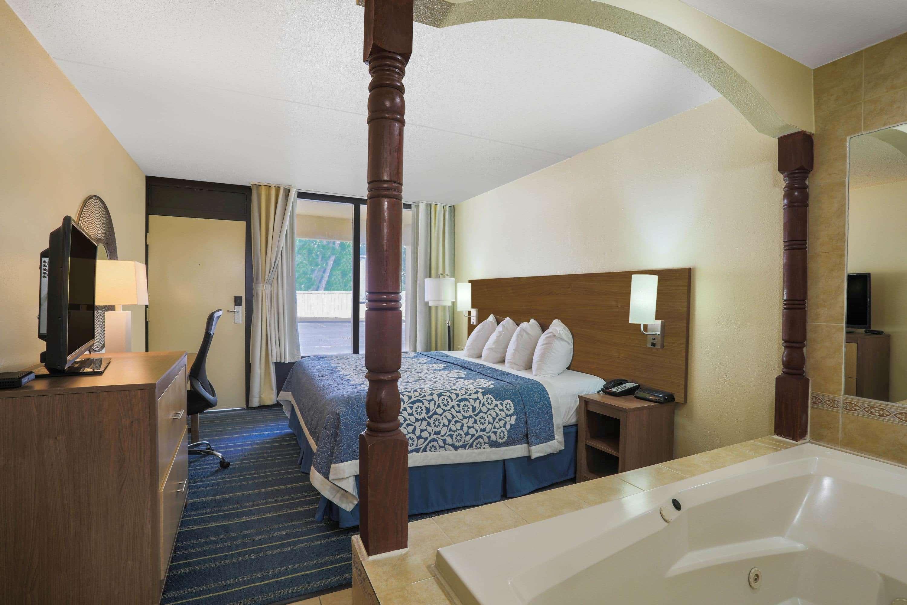 Days Inn By Wyndham Newark Wilmington Εξωτερικό φωτογραφία