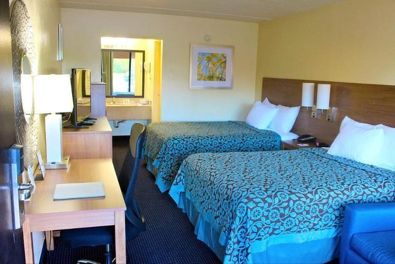 Days Inn By Wyndham Newark Wilmington Εξωτερικό φωτογραφία